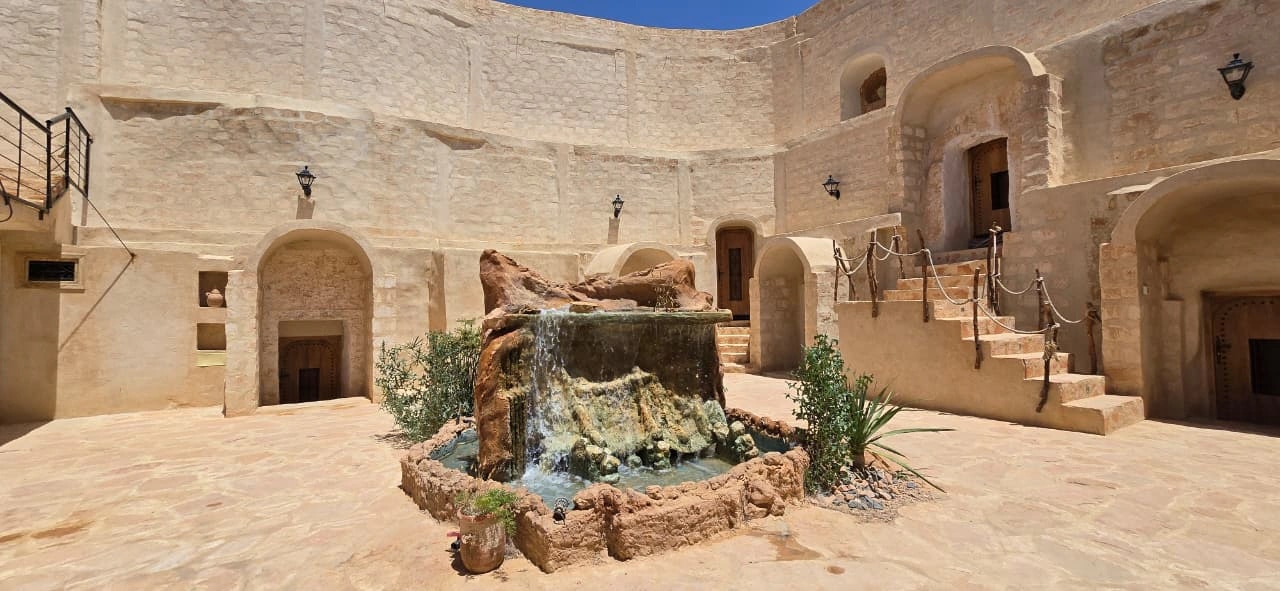 Peisaj saharian — fotografie din tunisia